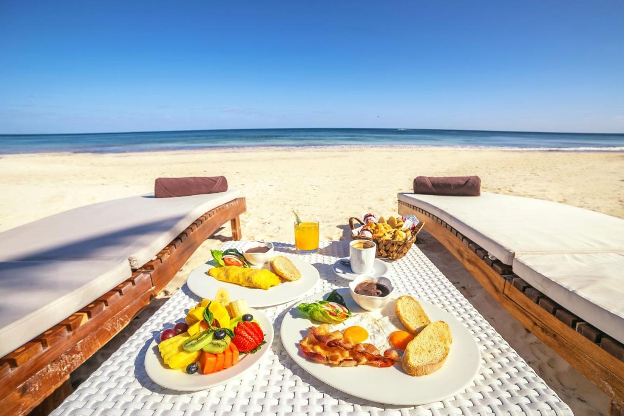 Villa Las Estrellas Tulum - Located At The Party Zone ภายนอก รูปภาพ
