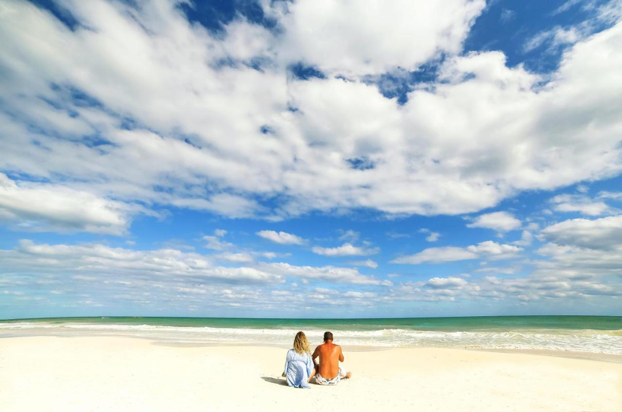 Villa Las Estrellas Tulum - Located At The Party Zone ภายนอก รูปภาพ